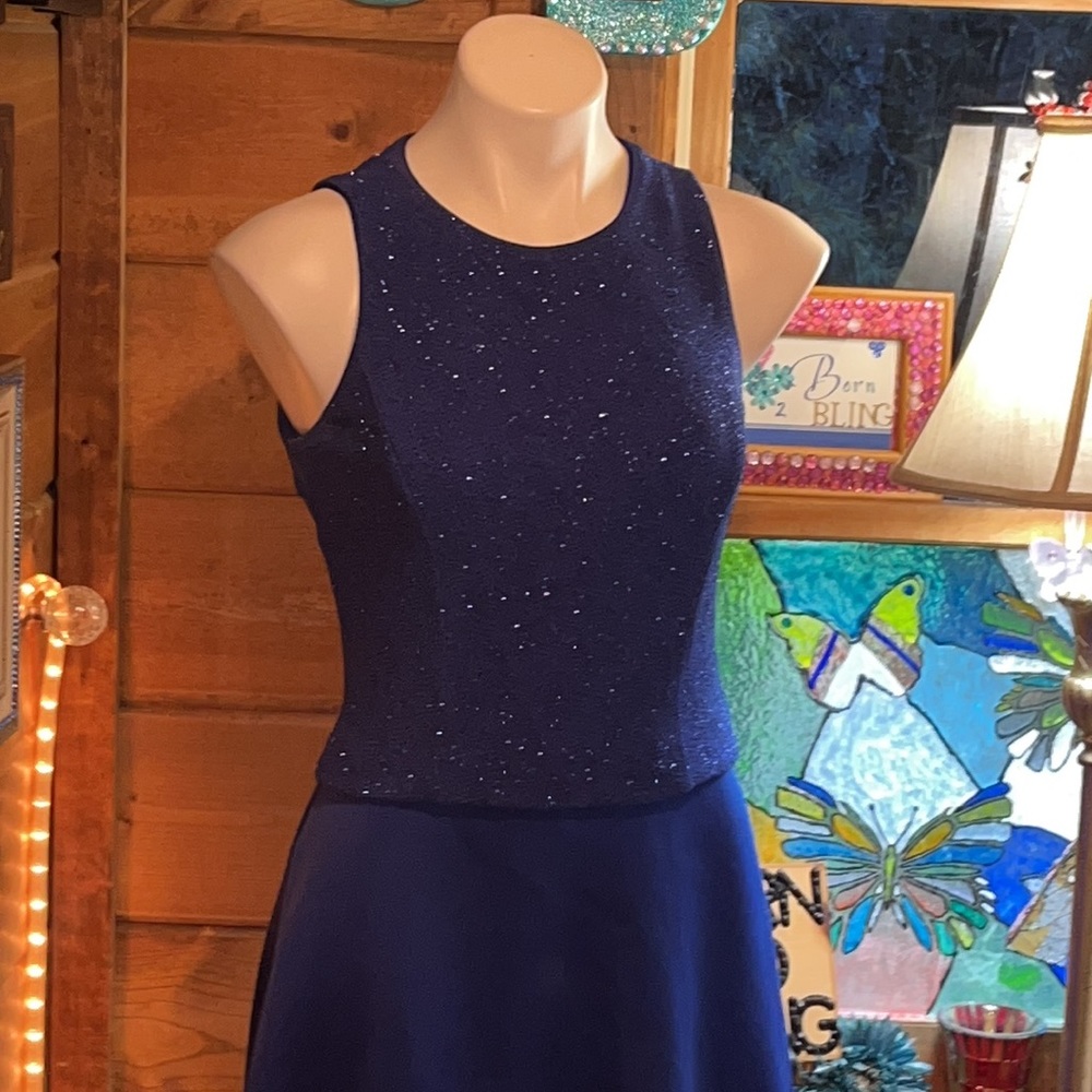 Formal Dress - Absolutely stunning - Picture 13 of 15